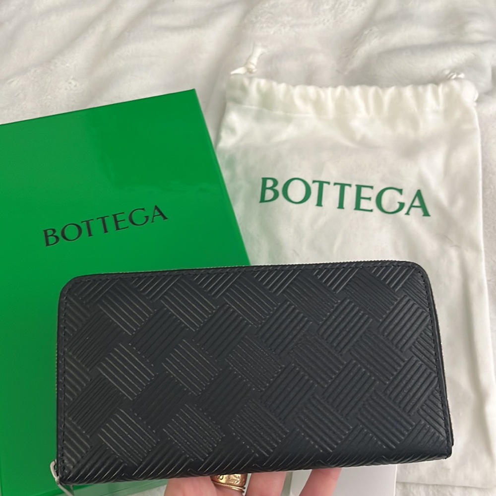Bottega Black Wallet